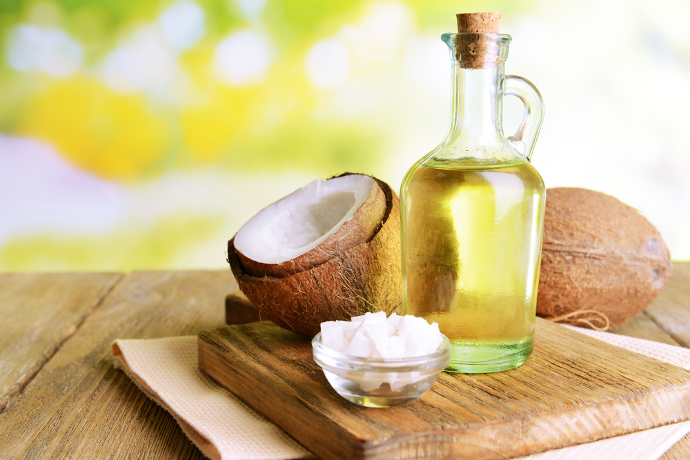 coconut-oil-น้ำมันมะพร้าว-น้ำมะพร้าวสกัด-ประโยชน์